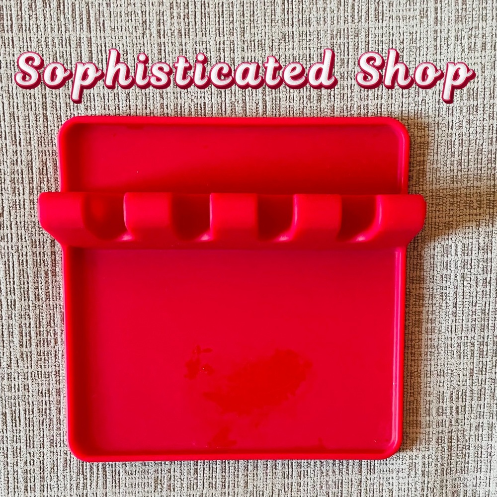⭐️Macy’s Home Silicone Utensil Holder⭐️